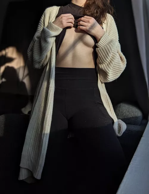 Sunshine and cuddles, there is nothing better [F]