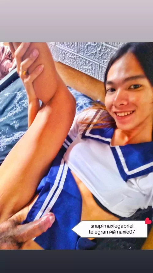 This femboy is ready and available in sext!ng videos and live cum🥵😈💦