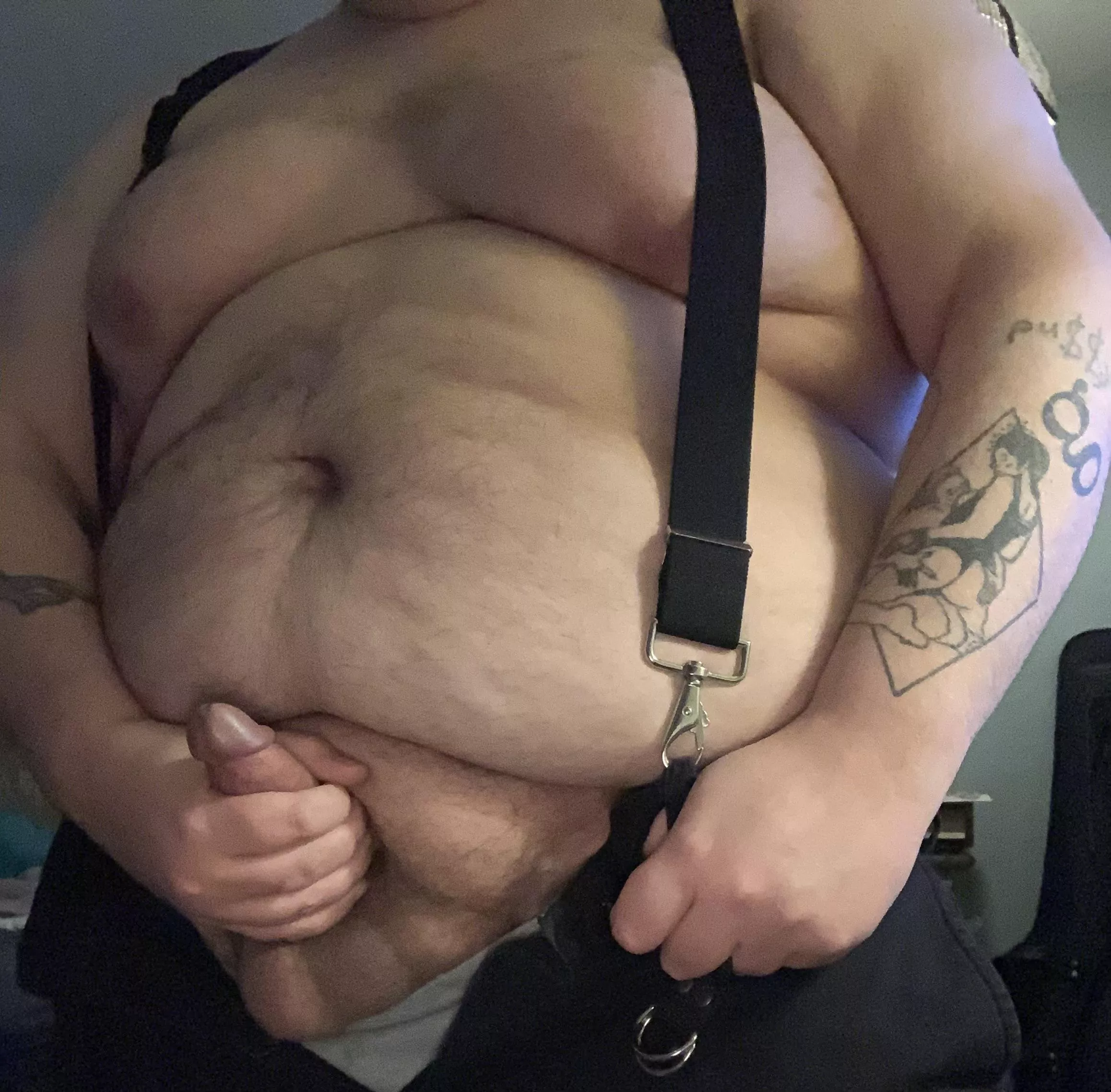 This pic has serious dom energy but I am NOT lol.