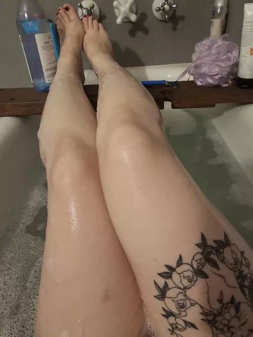 Wet Soapy Legs 