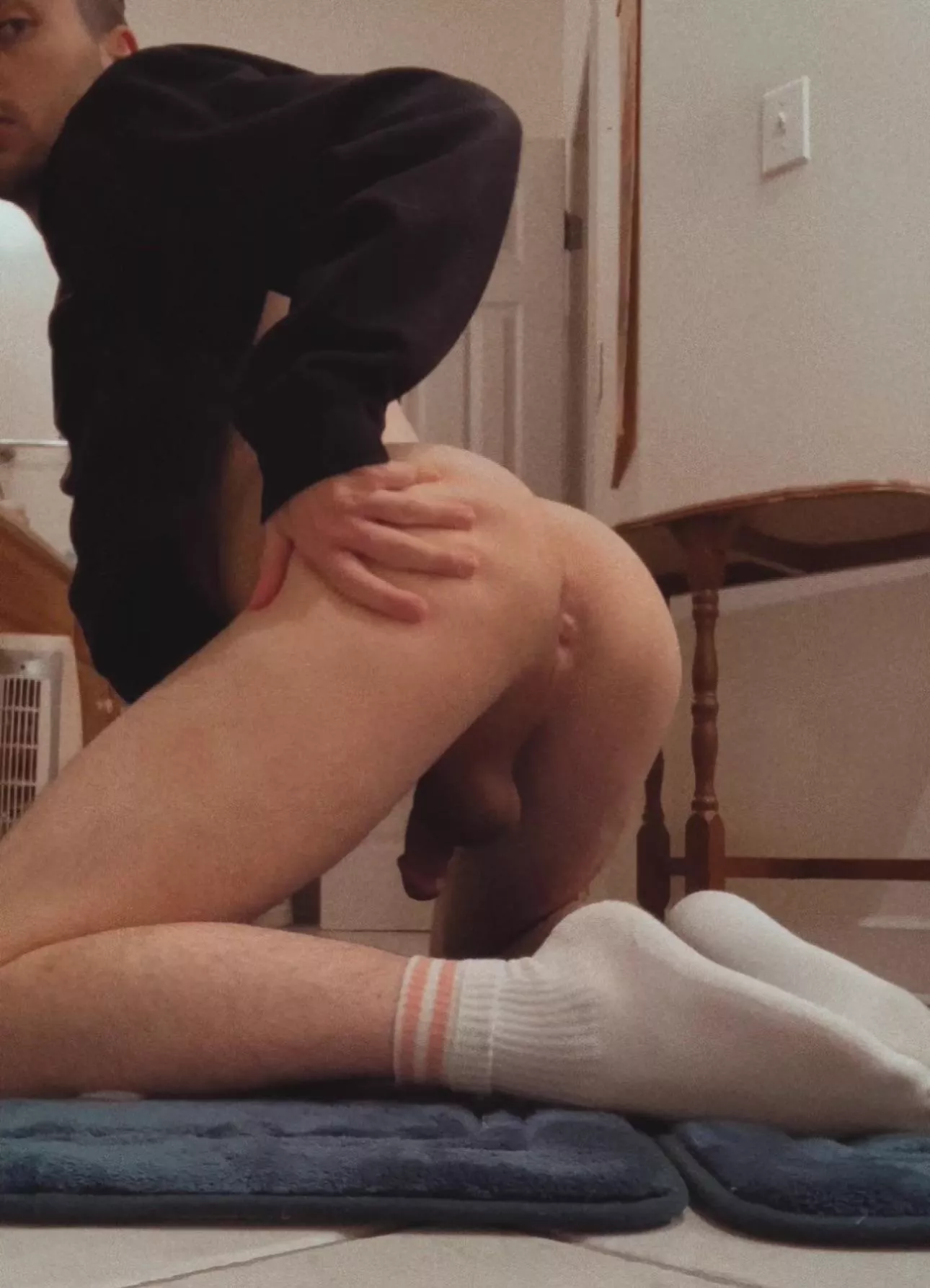 would you smash my tight lil hole? 🥵