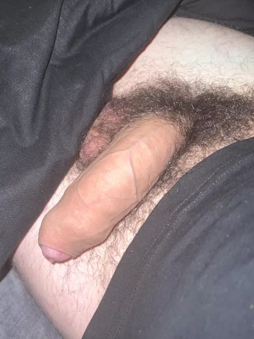 You like my big uncut cock?💪🏼😈