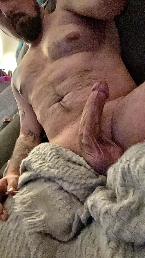 [33] Anyone want to come join me? I need a hand with something…