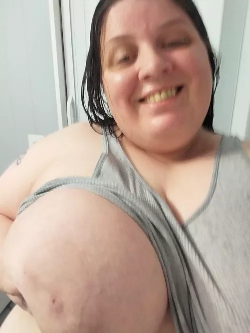 A happy titty