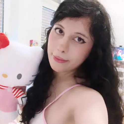 a little insecure about my natural wavy hair 💗🙈 