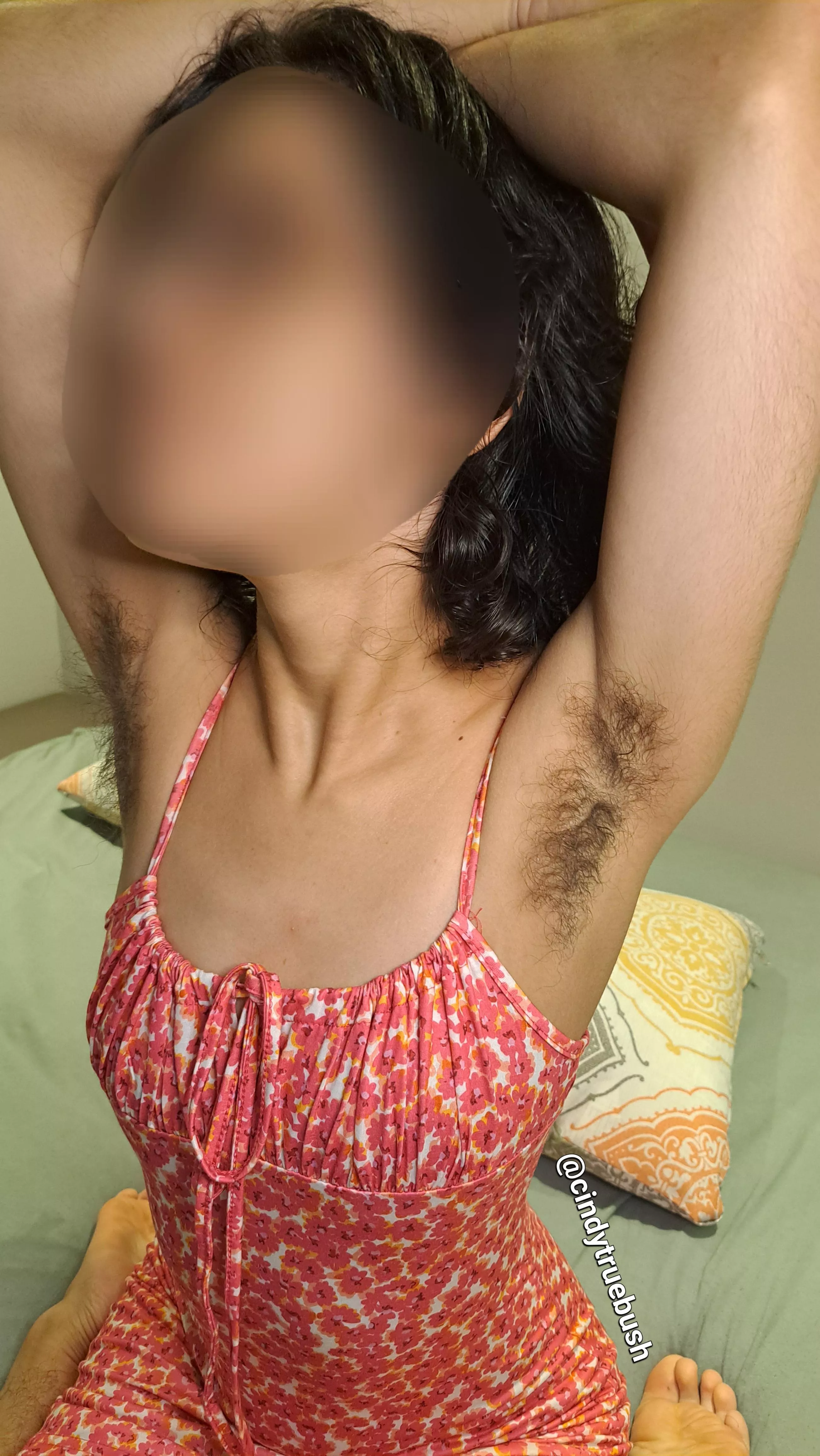 Displaying my long hairs 💗