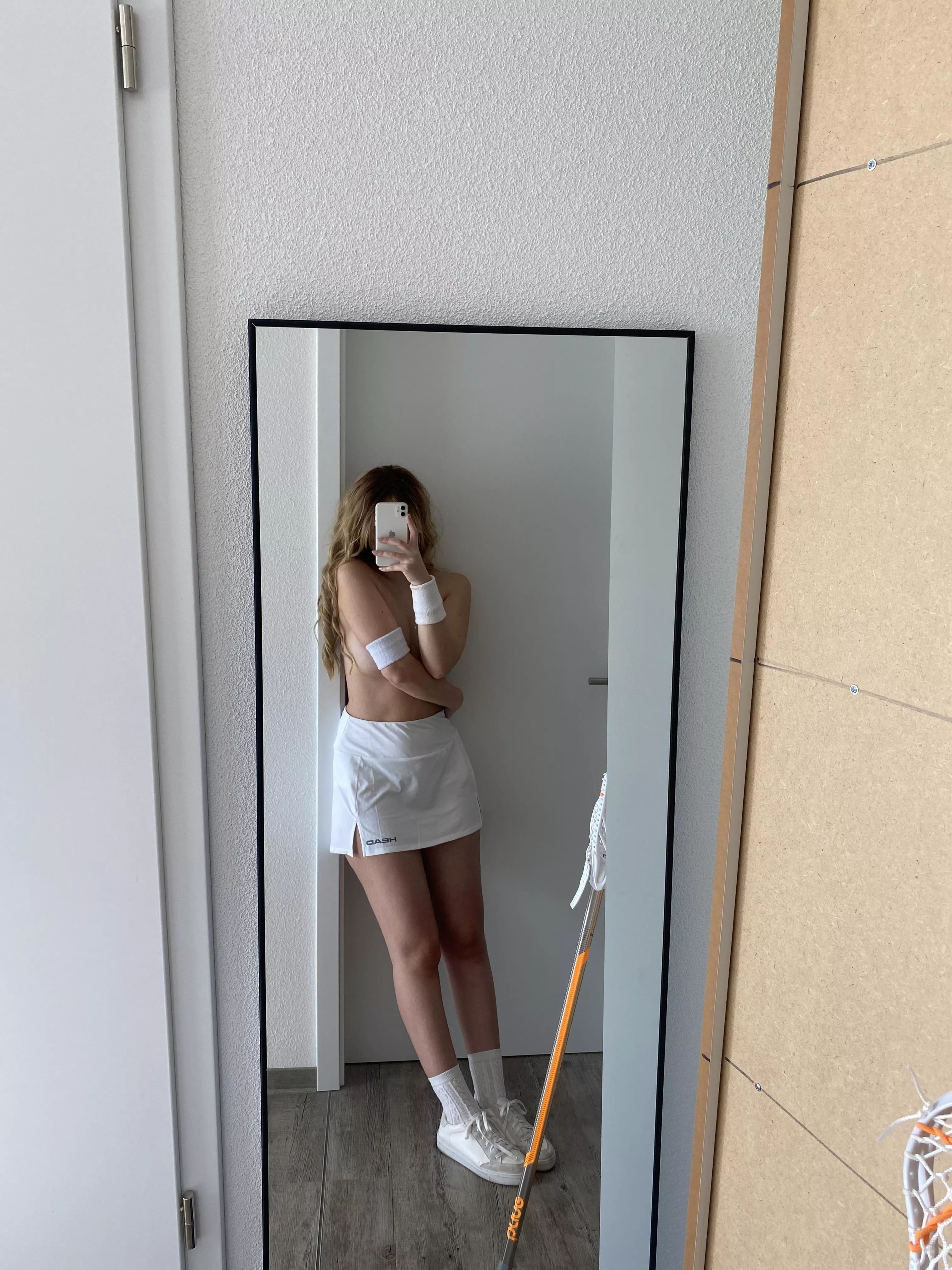 do men like smaller girls like me ?