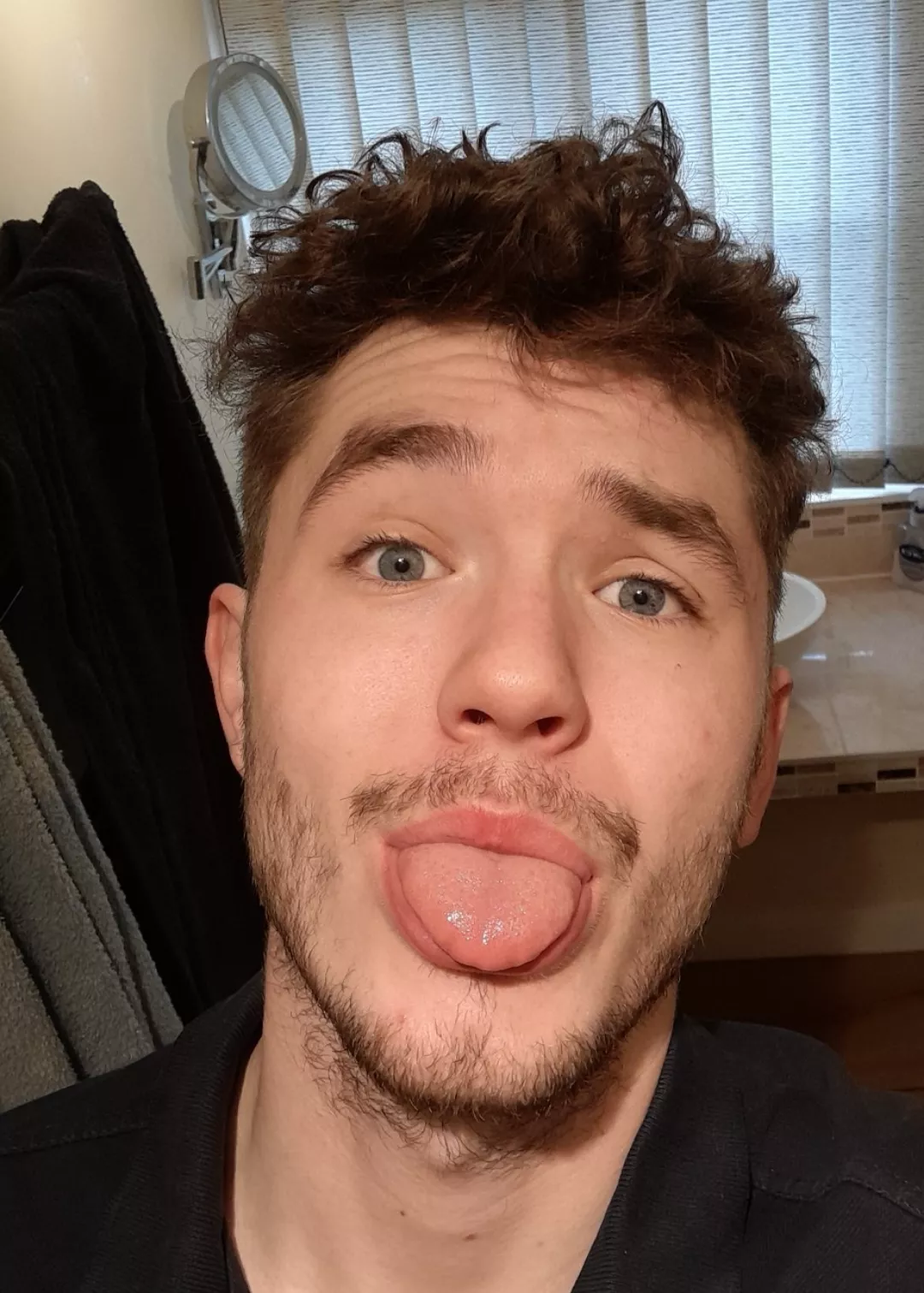 Feel 10x lighter after a much needed trim 😝 Feel 10x lighter after a much needed trim 😝