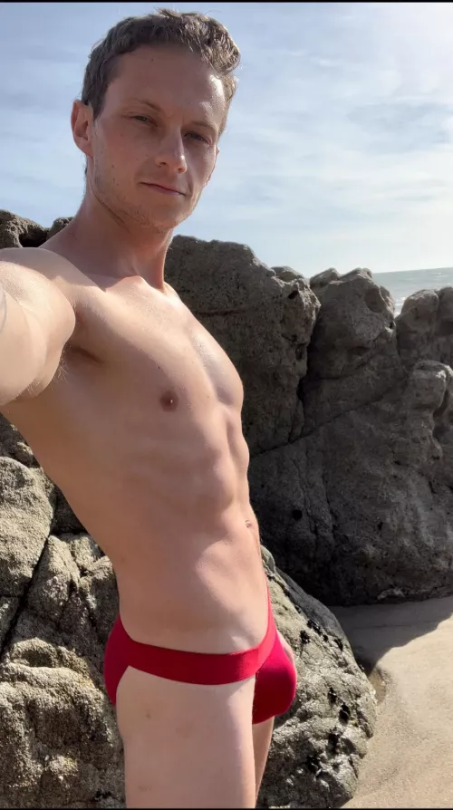 Happy Friday! ✌️♥️