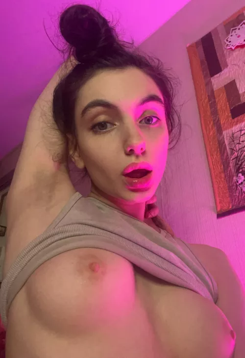 Hope u brave enough to sniff and lick my pits after 2 days without a shower