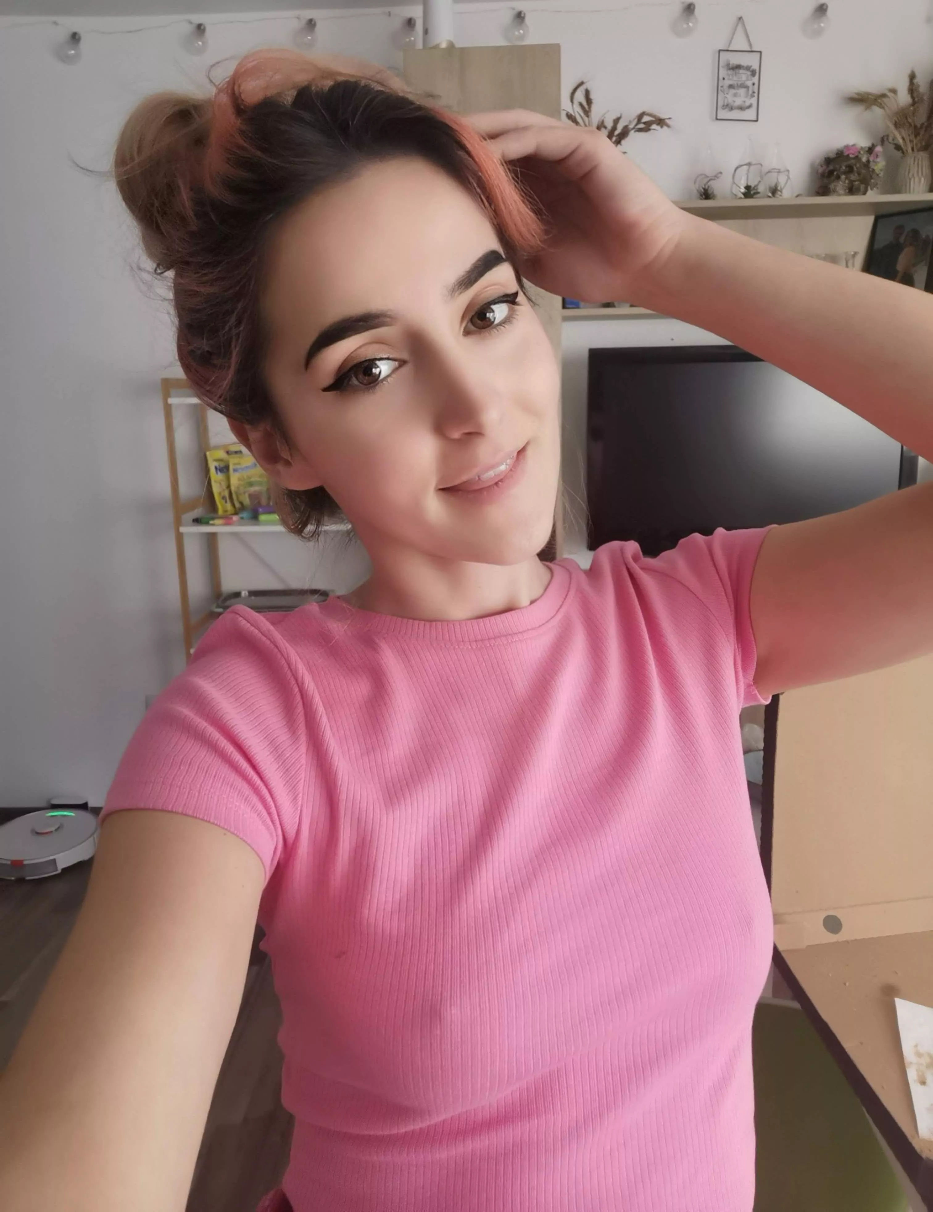 I kinda like how I look in pink 