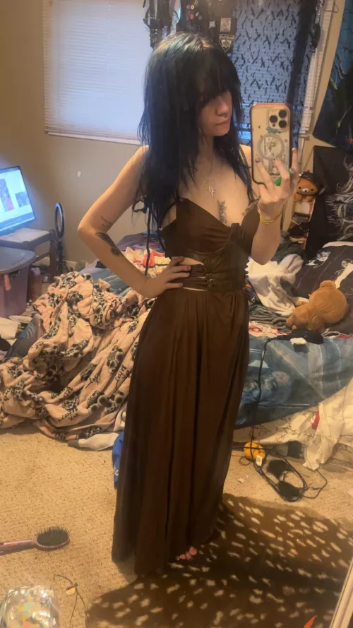 I wanna wear this to a rave should I???