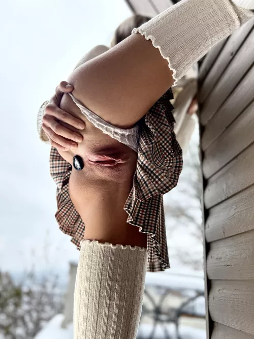 I'll take it out before I go into the restaurant