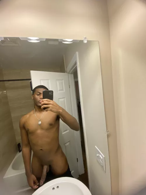 im tryna get a nut off really quick :)