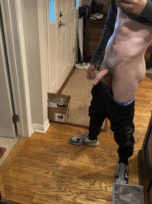 imagine me hard 😳