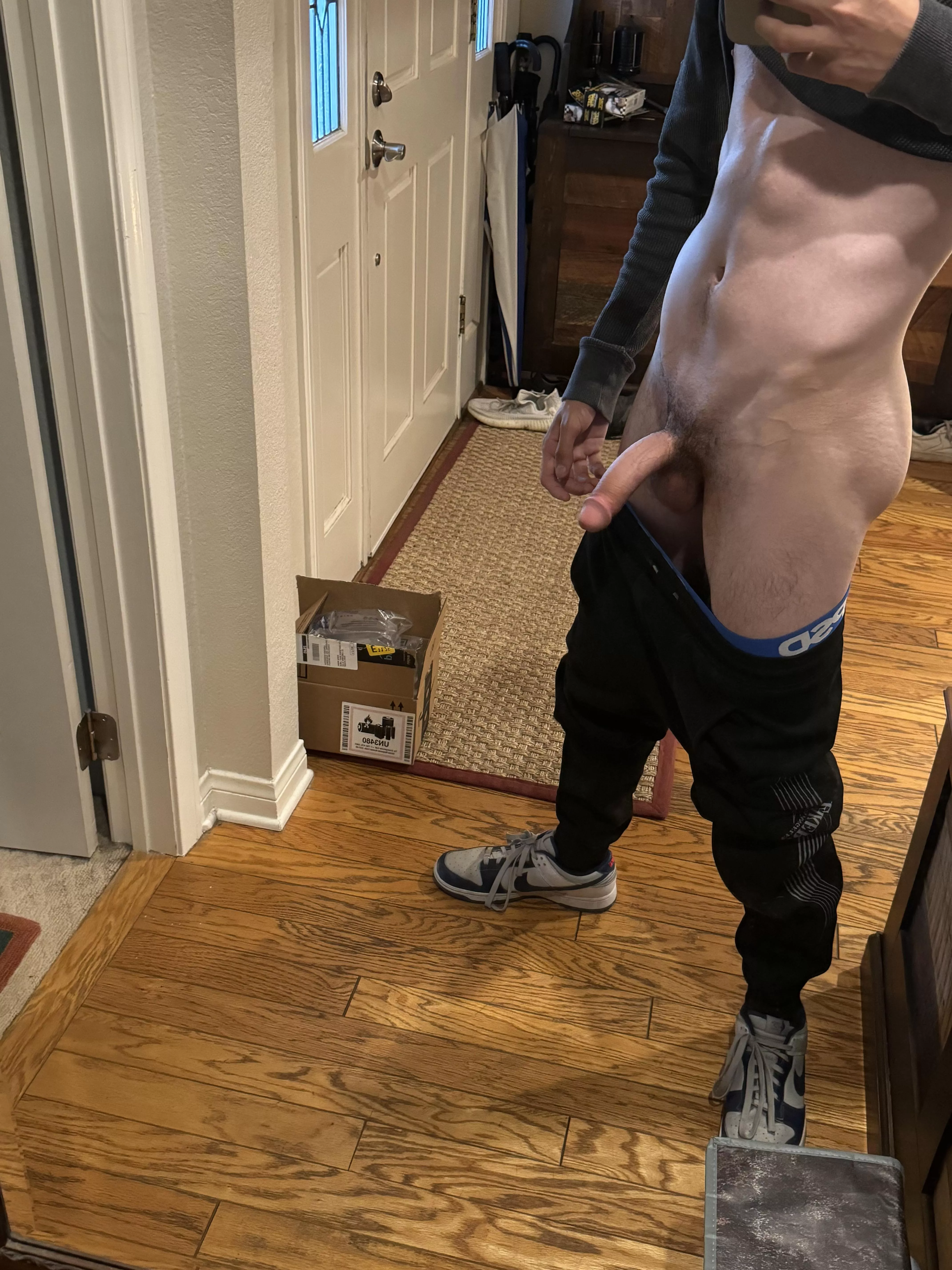 imagine me hard 😳