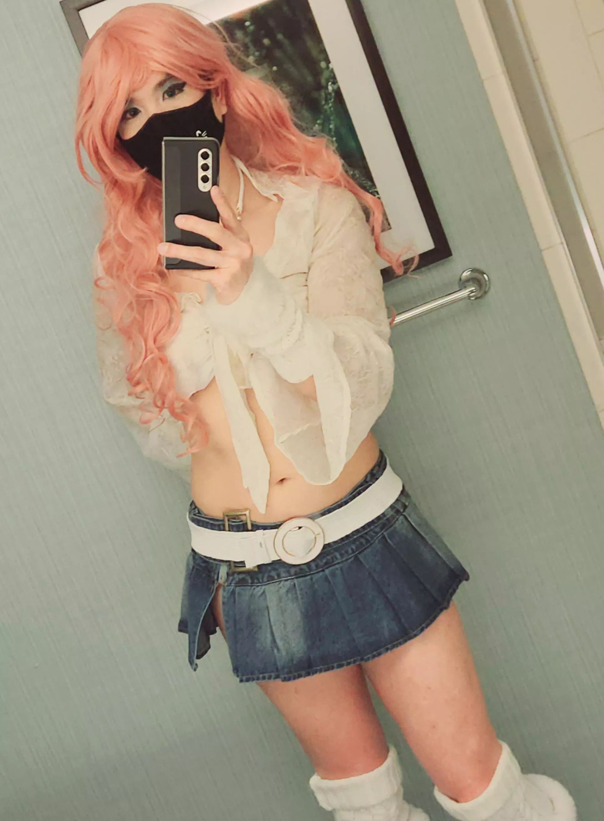 Is this too short? 👉👈