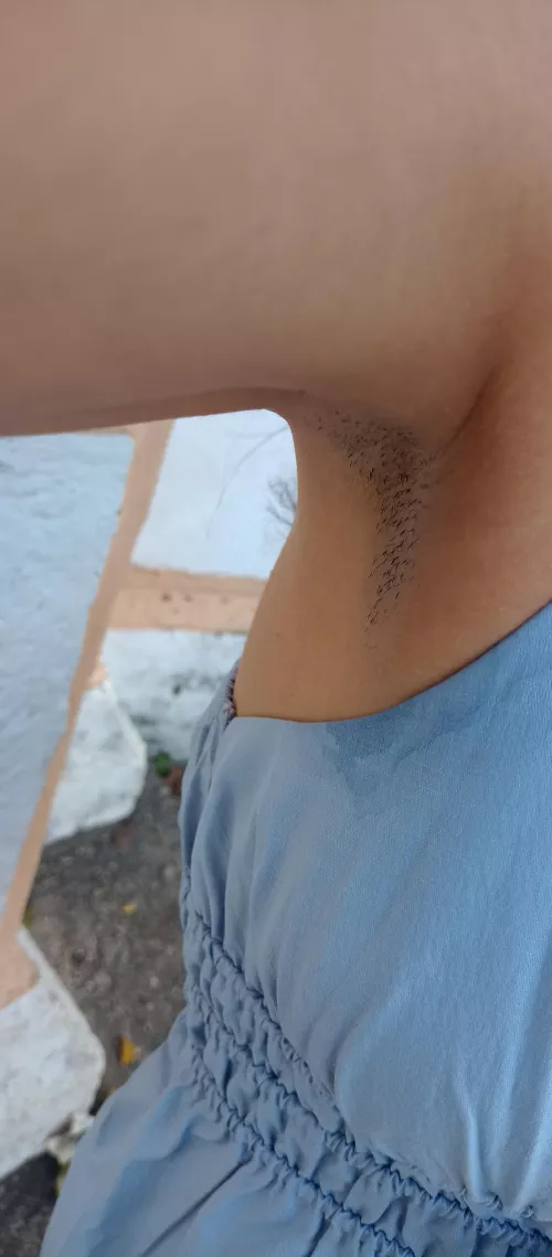 Love her stubble with ni deodorant 