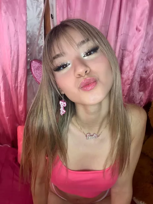 Need to find something to do between my classes, can you help me?