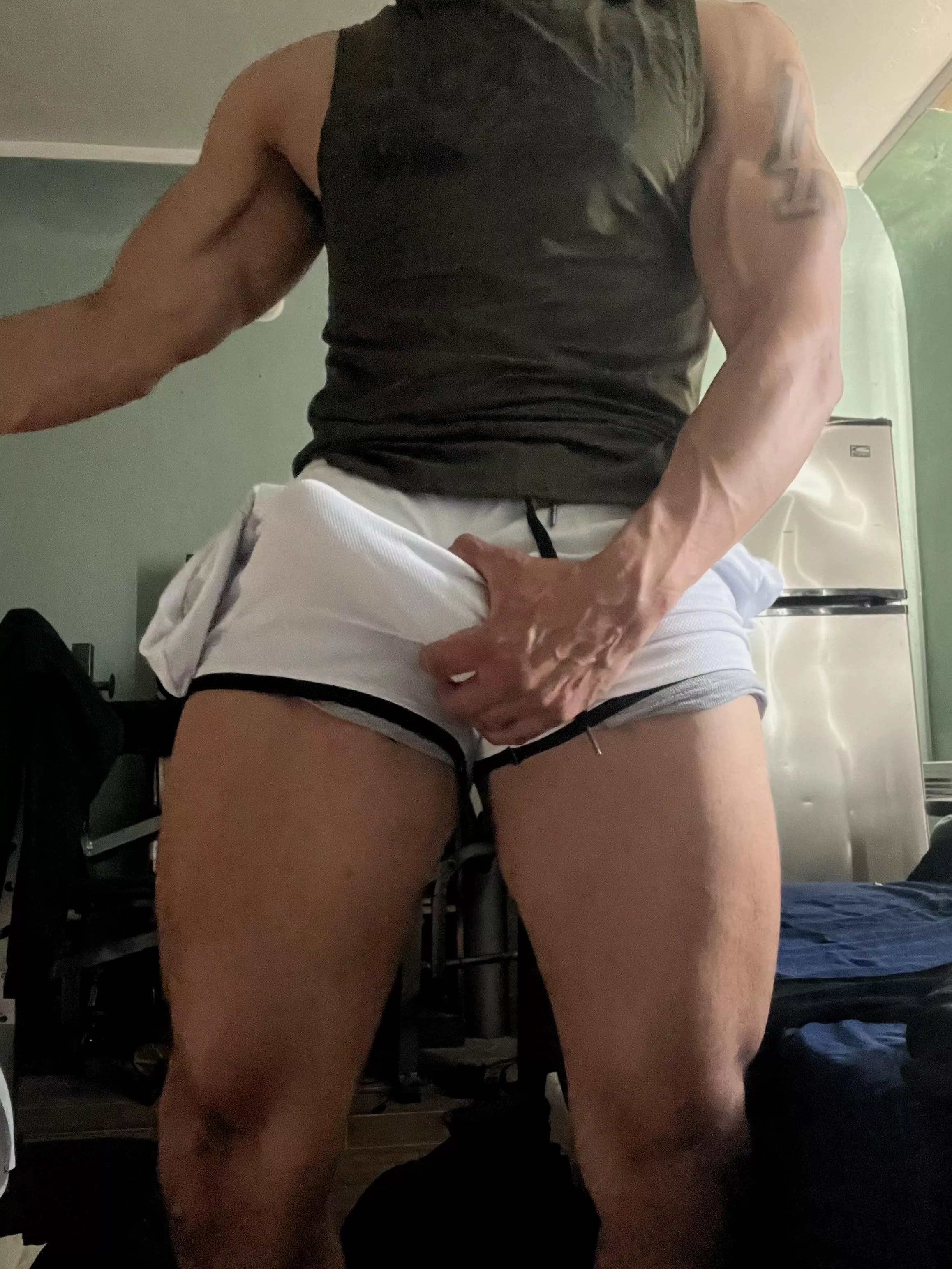 No wonder people stare at the gym when I wear these shorts 