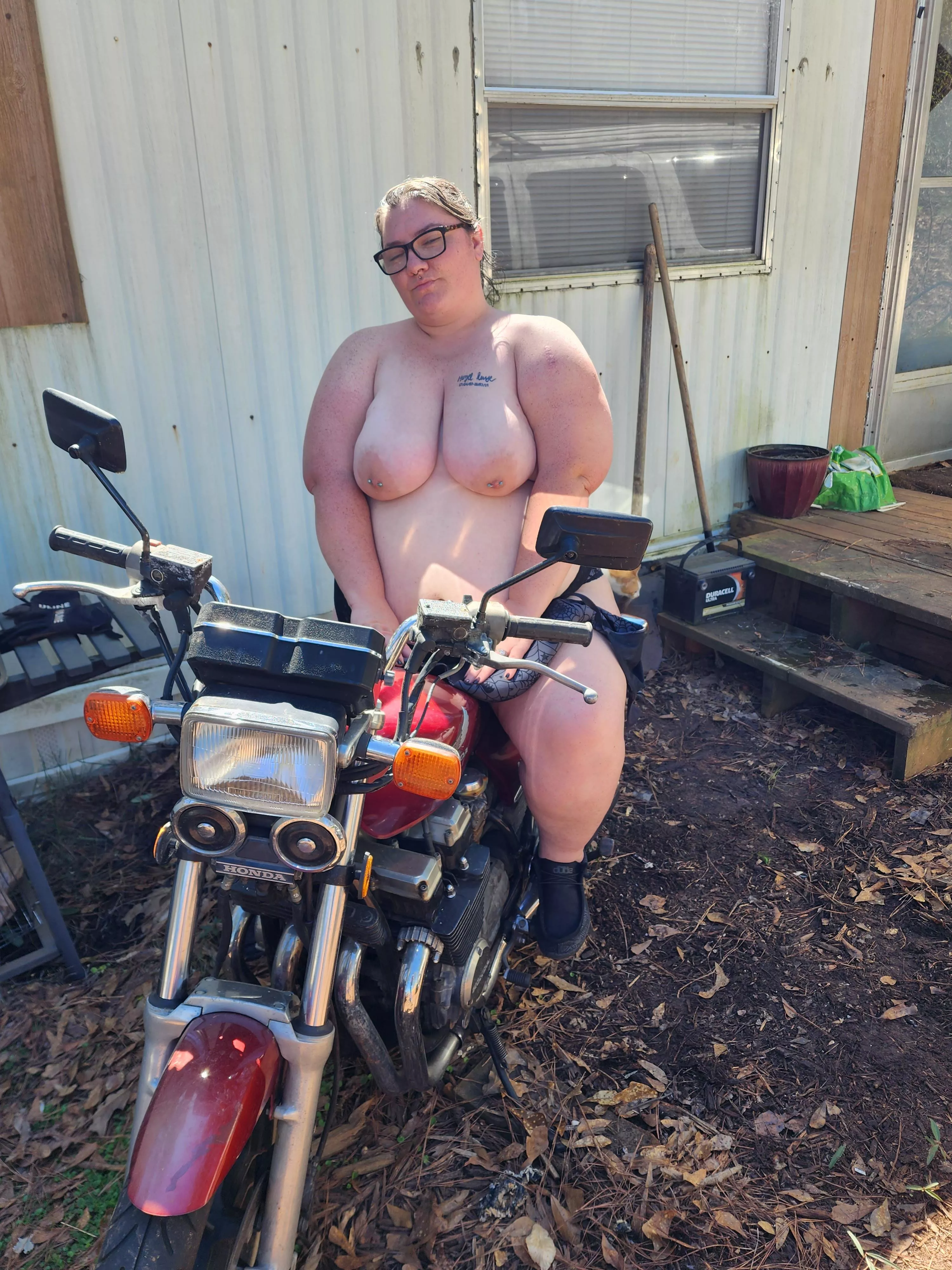 Outdoors titties on a motorcycle nothing better