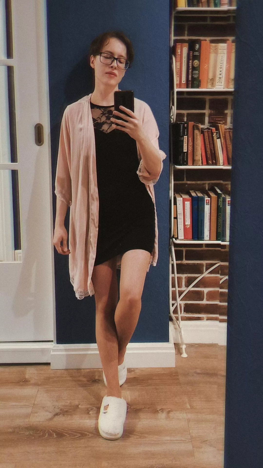 This is the first time I've tried on a dress with lace. I often see it on girls, but I'm still afraid it will look indecent on me.