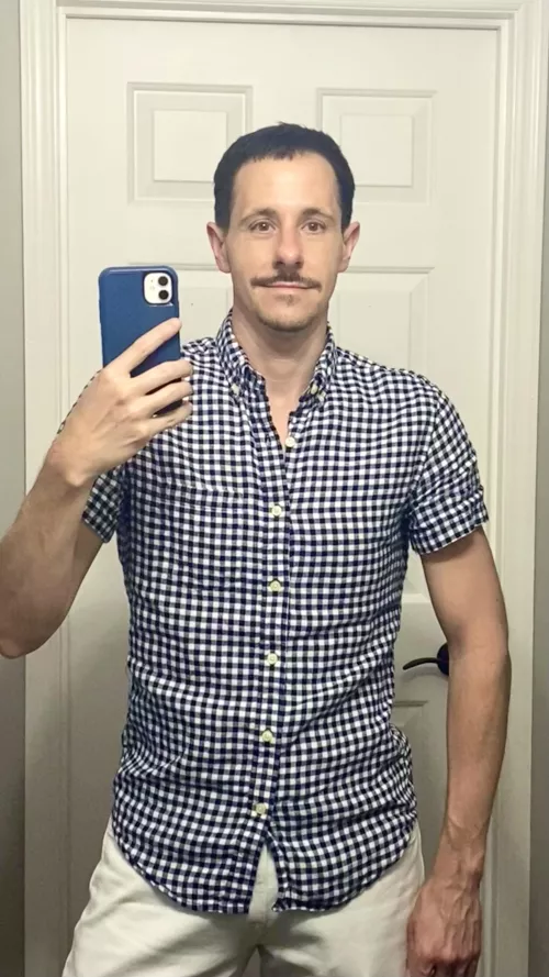 Thought this shirt looked pretty good on me. 