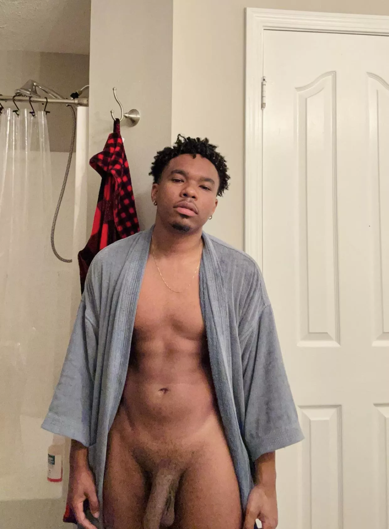 Thoughts? (M) sorry it didn’t all fit in the pic lol