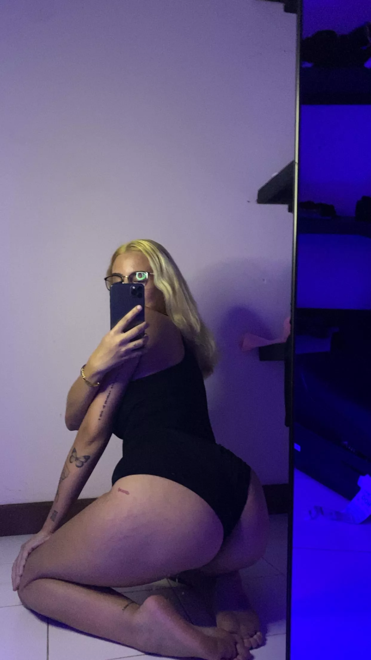 today i feeel so lonellyyyyy