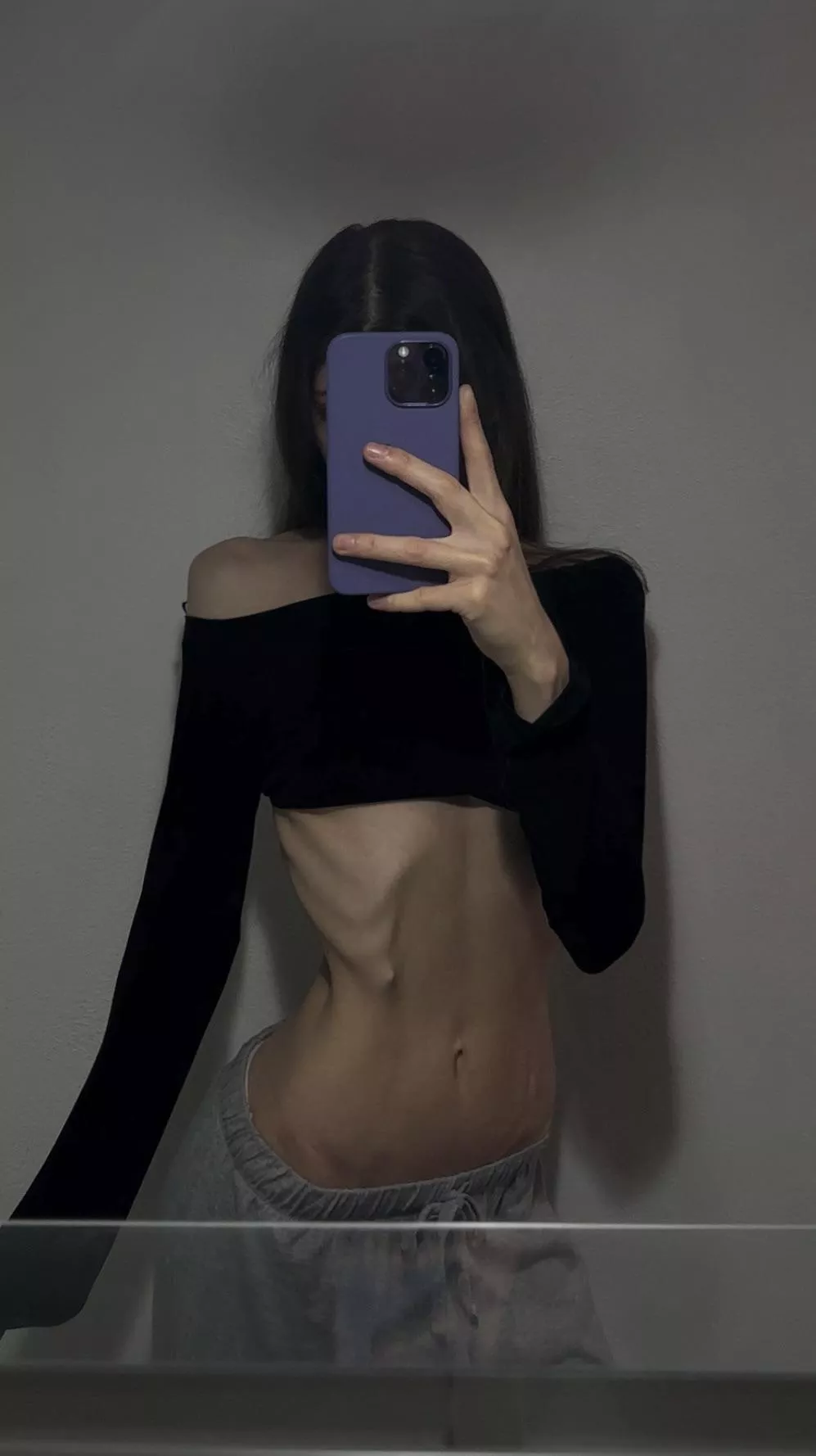 Waiting for u to come home 