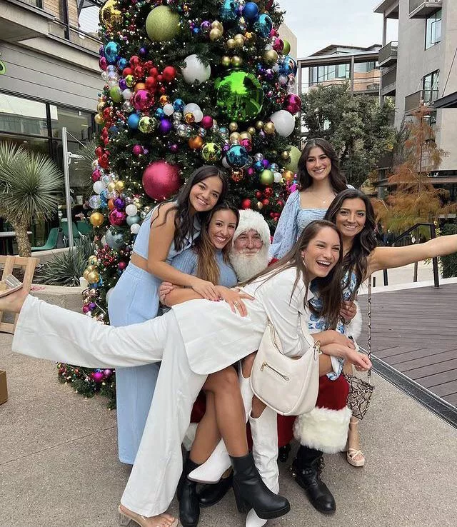 What order does Santa go in?