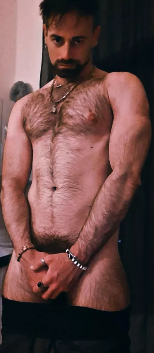 Who’s down to have a pack of muscle and masculine bros [35]