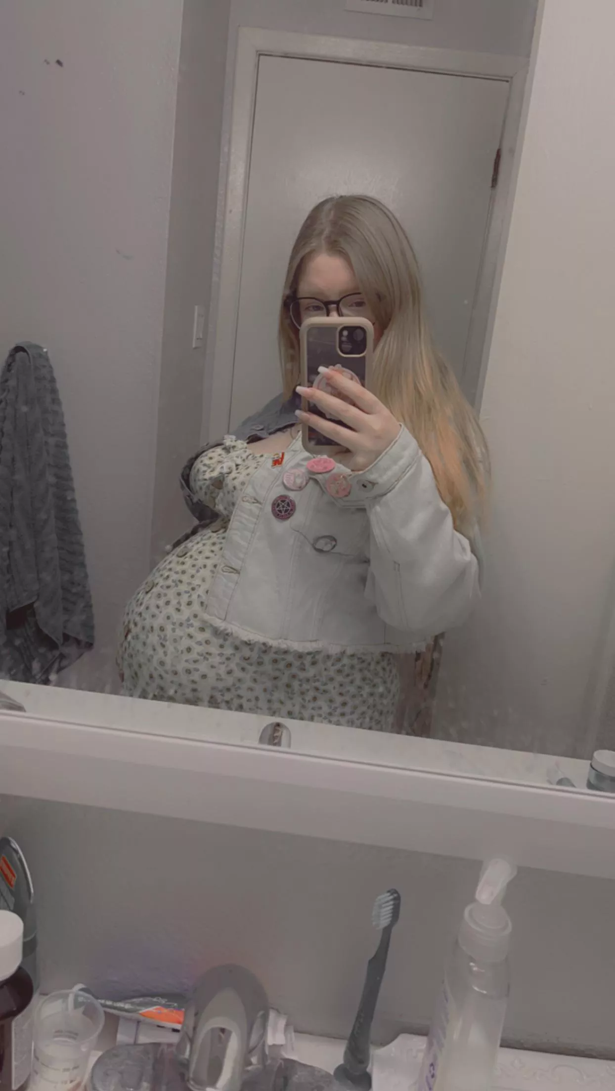 Who’s ready for my current pregnancy? 9m picture from our last 