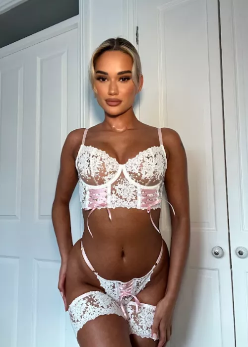 are my hips welcum here?