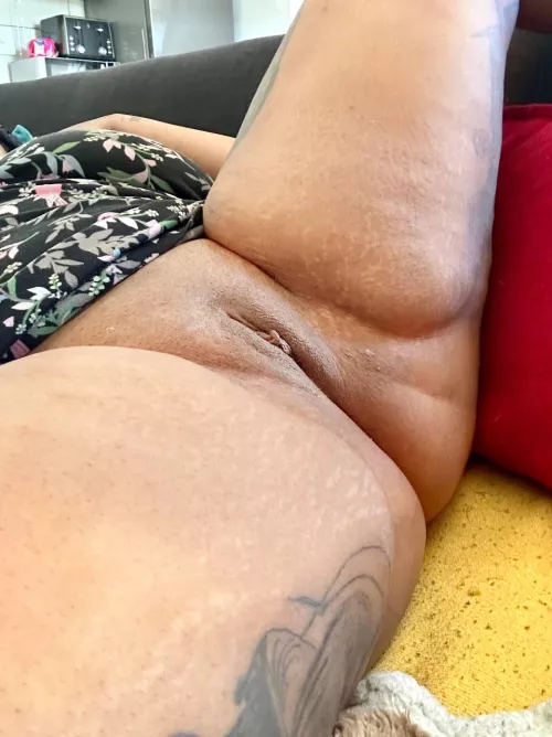 Are you the type that eats pussy? 