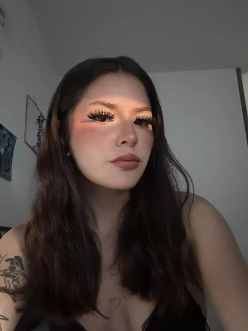 Cum all over my face? 🥹