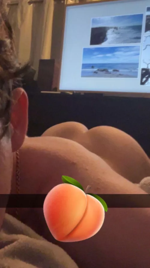 Hung boys hmu, curious teen for dick sc: hunglad200 