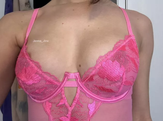 I hope you like small boobs in lacy bras OC