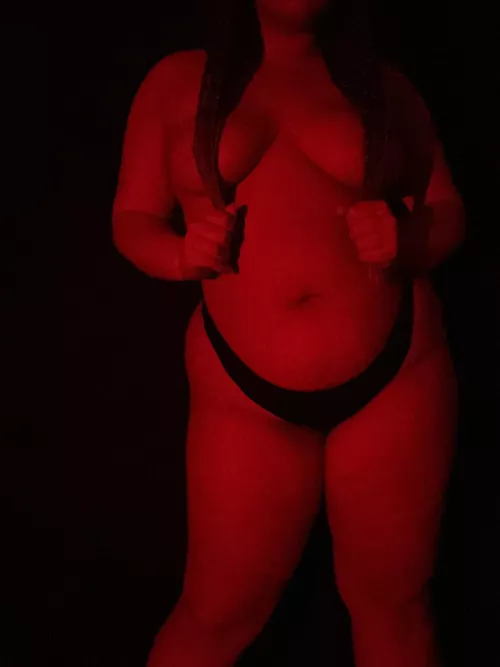 I love my braids. Especially when he’s behind me pulling them 😈