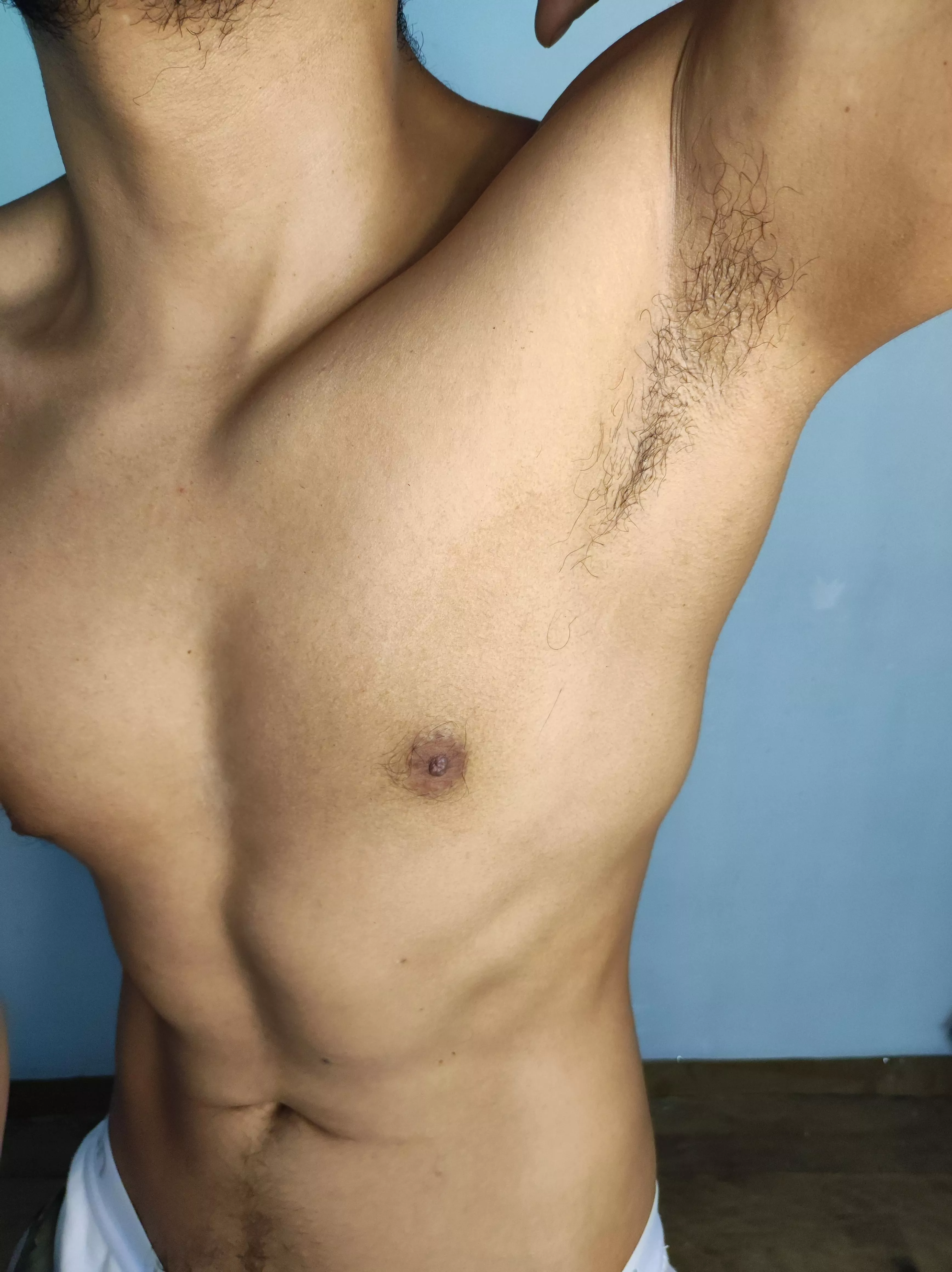 I trained, would you still kiss my armpits?