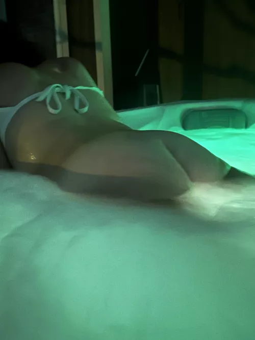 I wonder if the HOA has any rules about hot tub nudity 🤷‍♀️ 