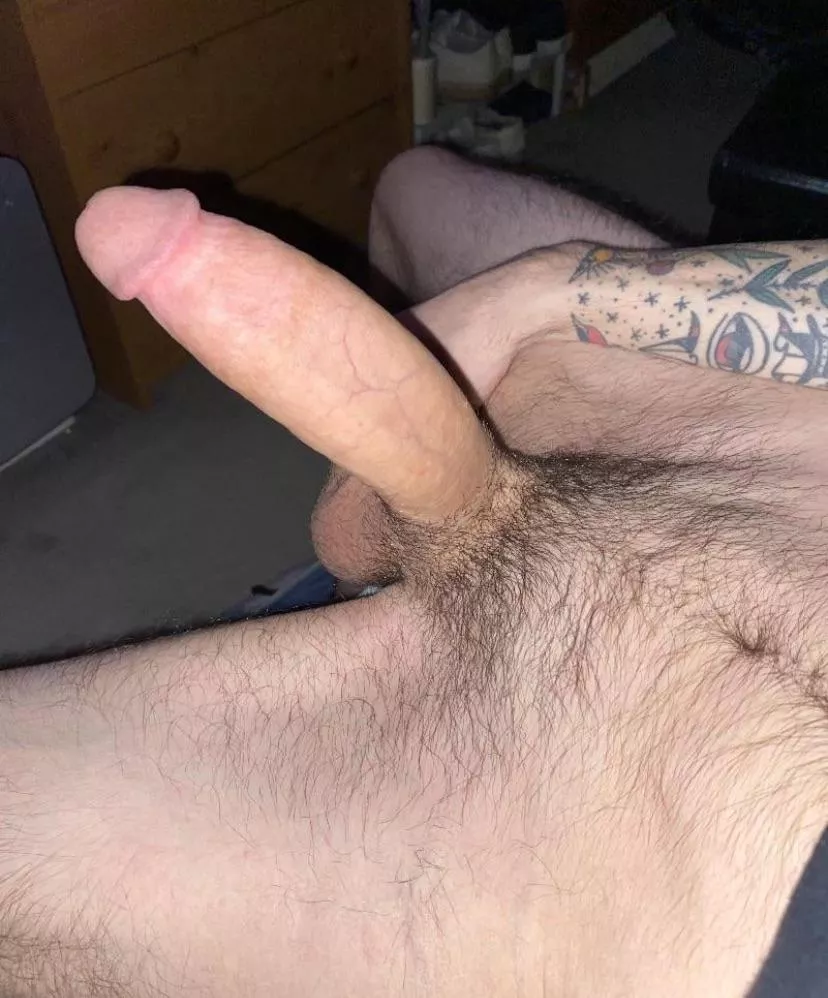 its thicker than my wrist 😳