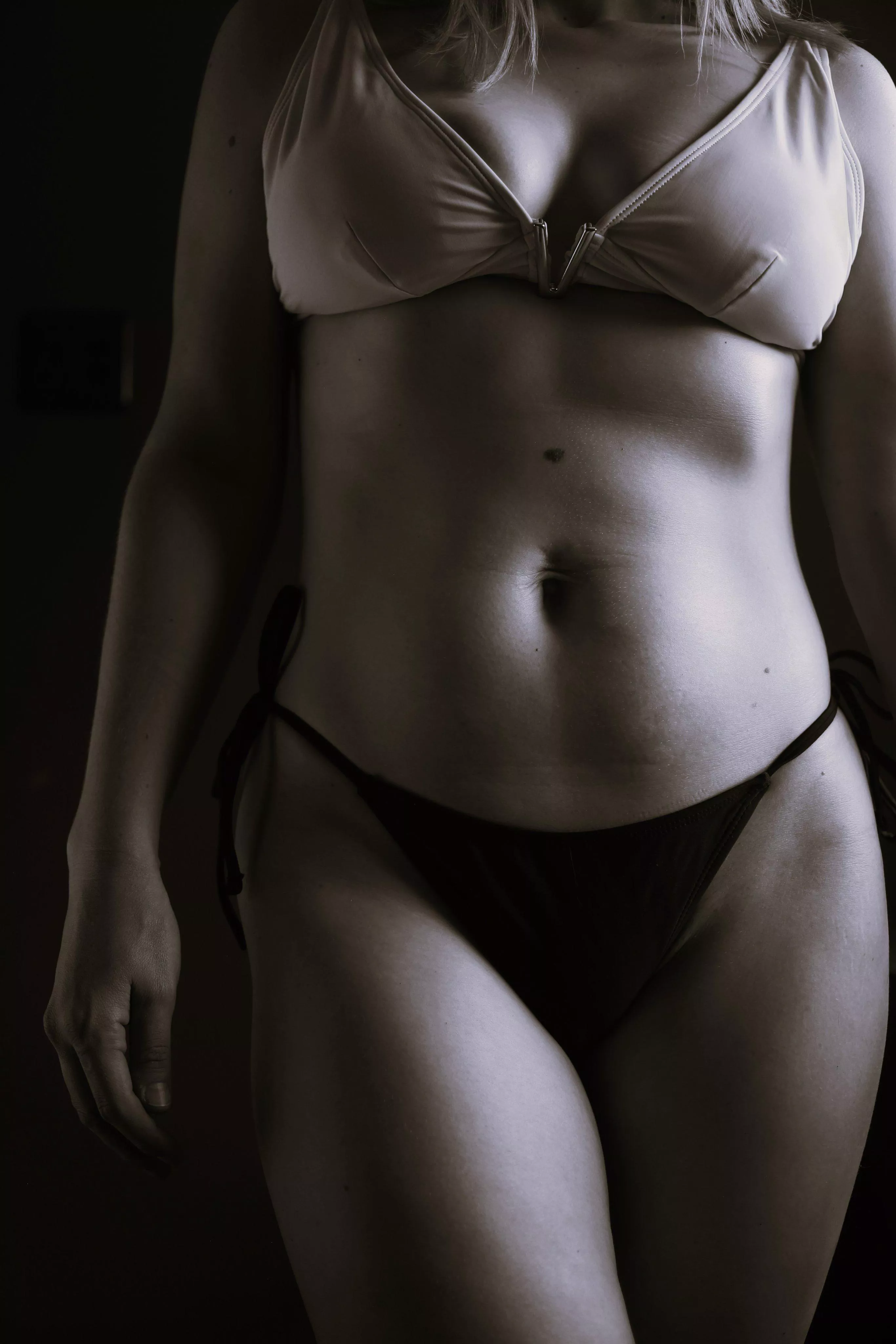 Kinky and confident, the ultimate MILF experience