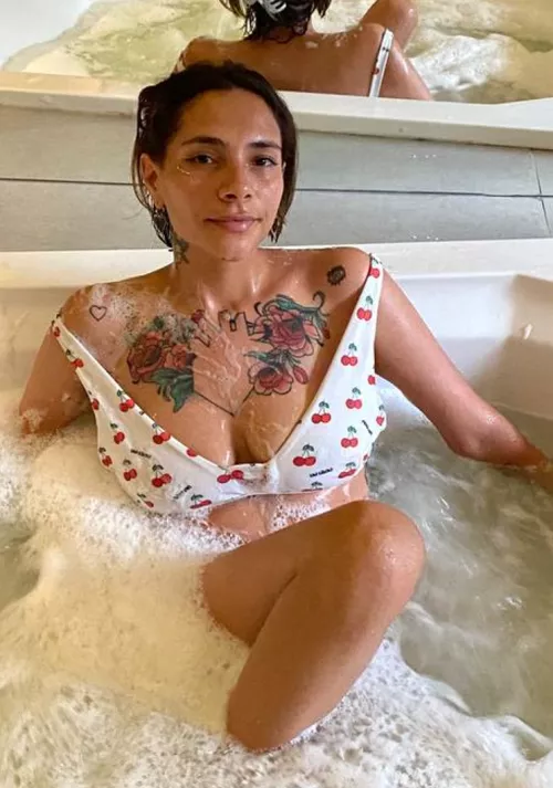 Let's relax together