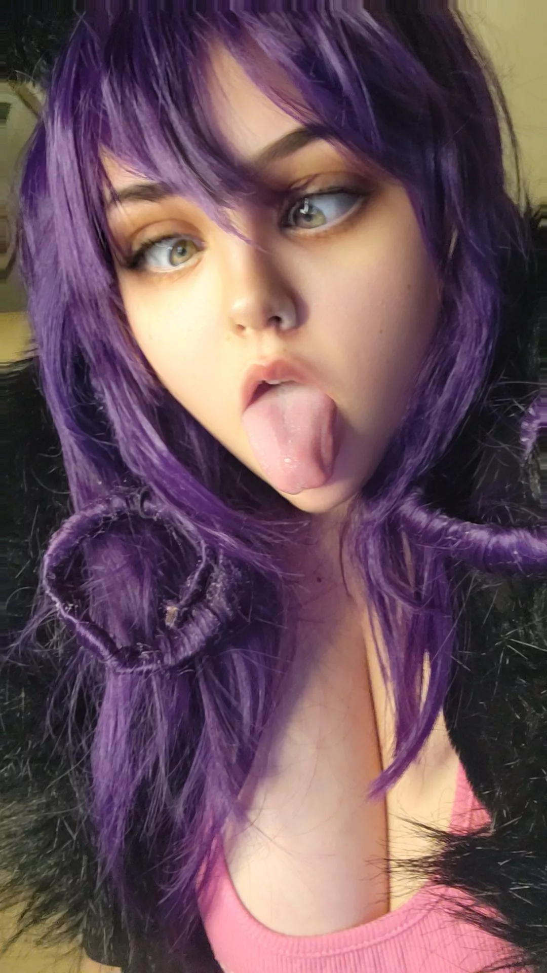 Mewwww! Am I doing it right? 