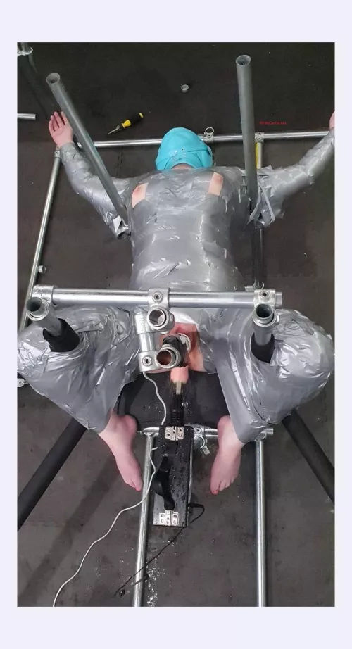 Mummified anw squirting [OC]