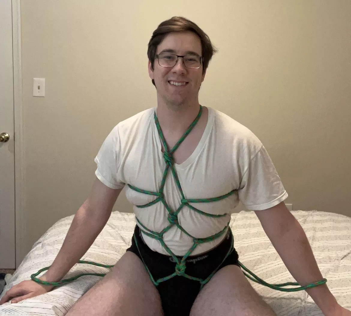 New to shibari, tips welcome and encouraged!