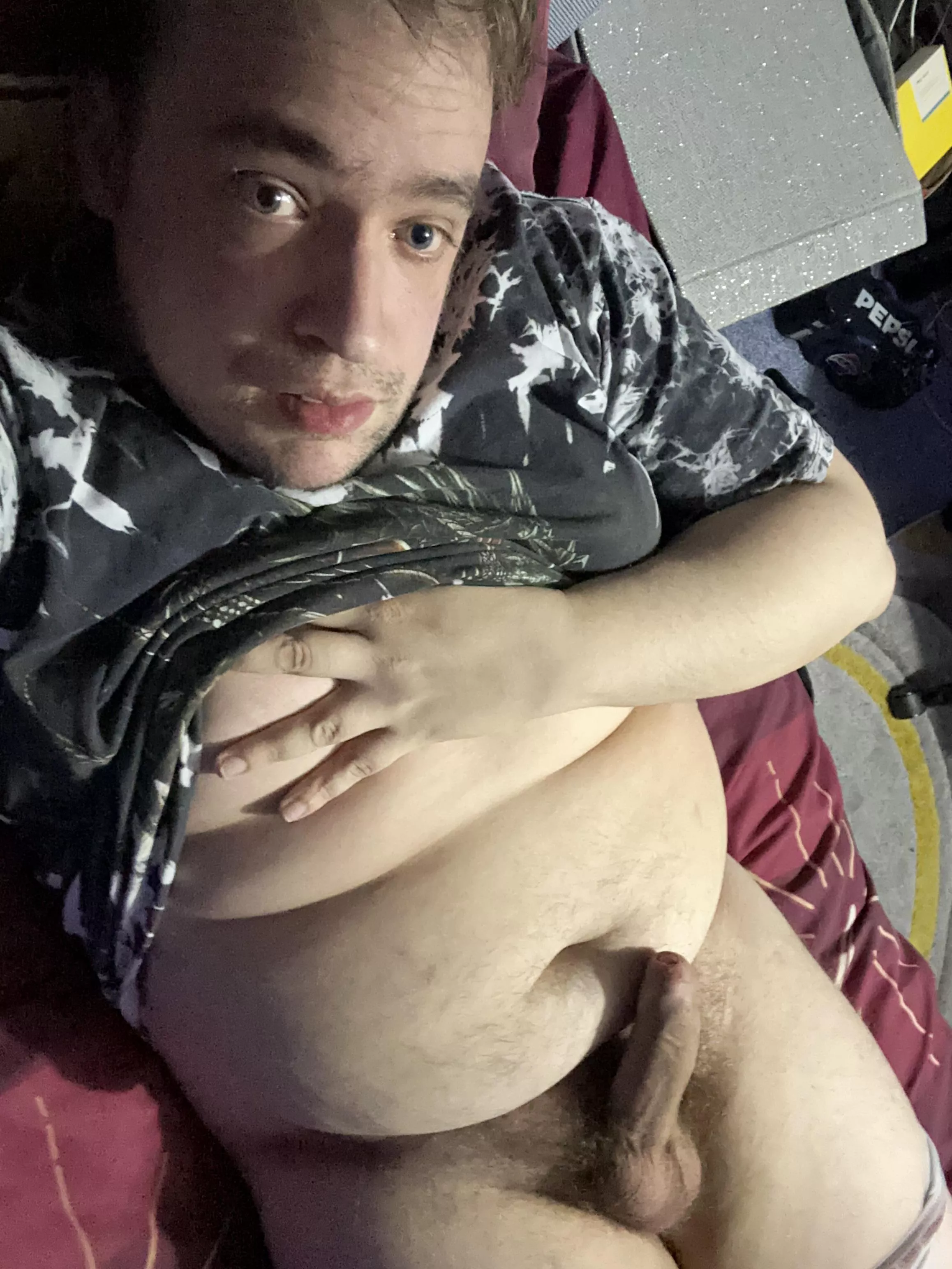 Post shower chill out. Thank goodness it’s Friday 😊