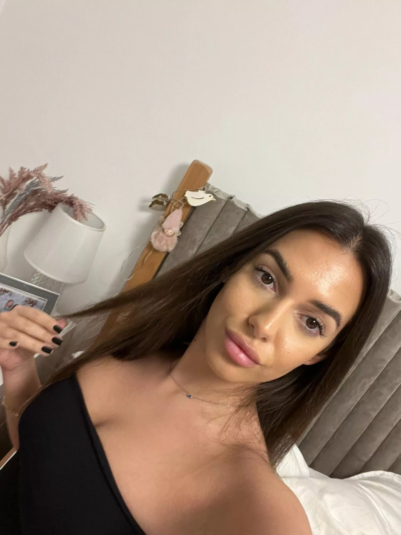 Simple and classy for you