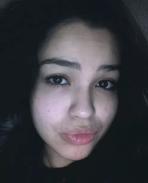 Who would love to wake up next to wifey every morning 😘